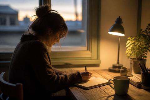How to Establish a Weekly Reflection Ritual